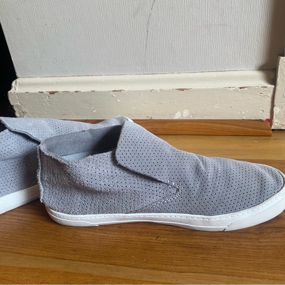 Dolce Vita Grey Suede Xenia High Top Sneakers - Picture 3 of 7